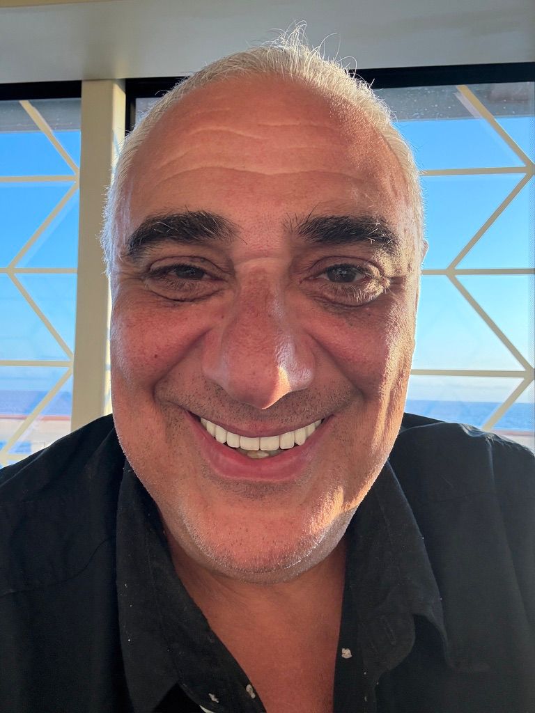 A smile that travels
